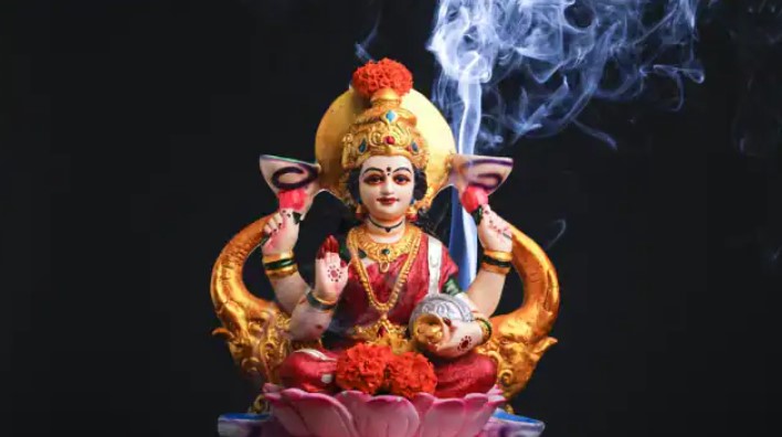 माता लक्ष्मी