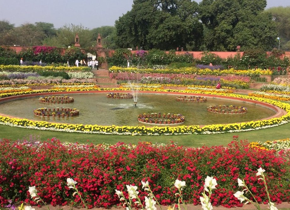 मुगल गार्डन